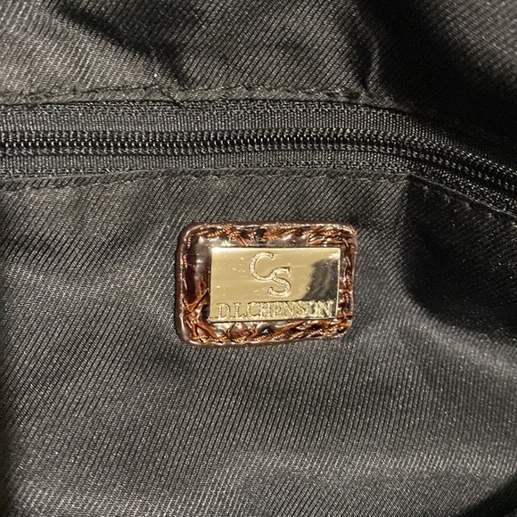 Chenson Brown Leather Patent Faux Croc Pattern Double Zipper Handbag - Picture 10 of 16